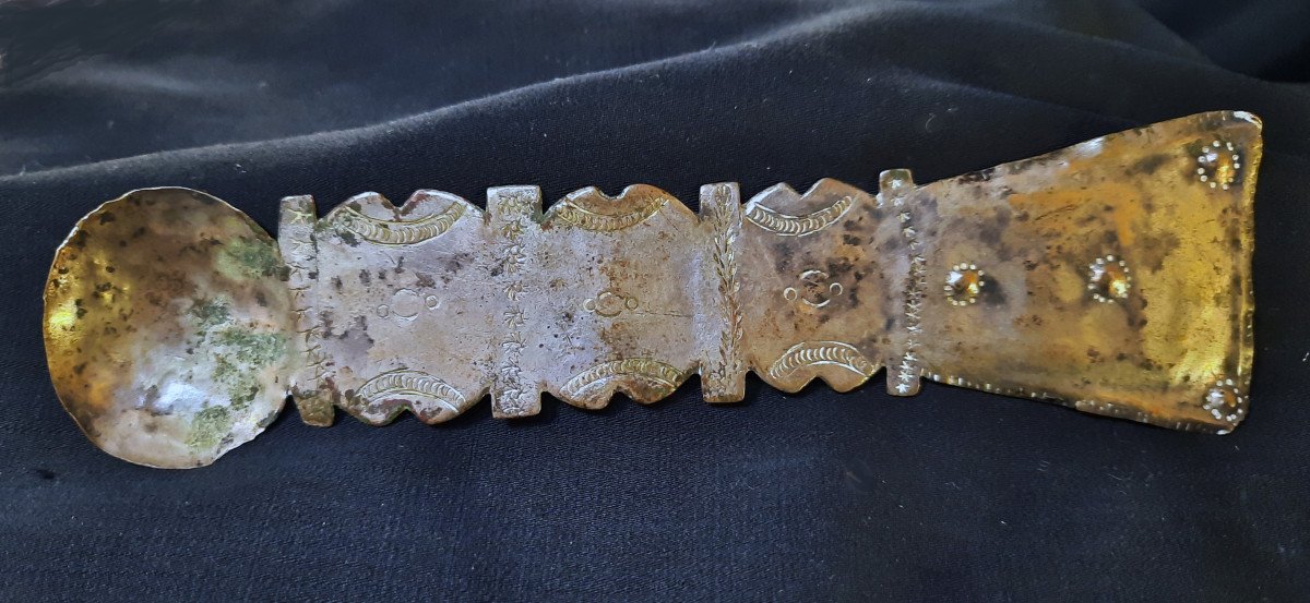Collection Of Weights And Little Spoons To Weigh Gold-photo-4