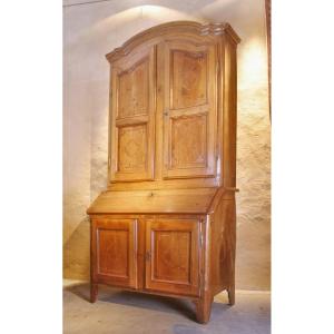 Two-body Sideboard With Scriban
