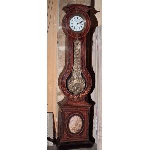 une Horloge Comtoise