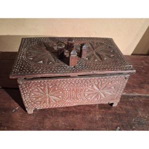 A Lacemaker's Kit