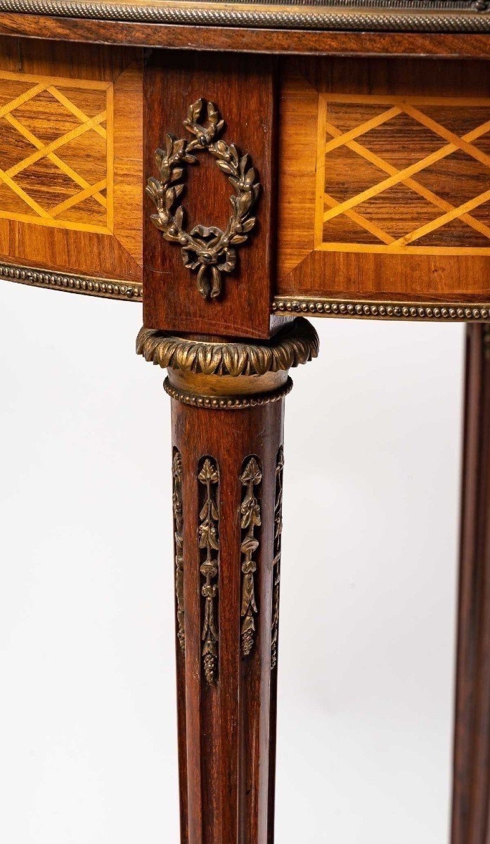 Table en bois et bronze doré, XIXe siècle-photo-3
