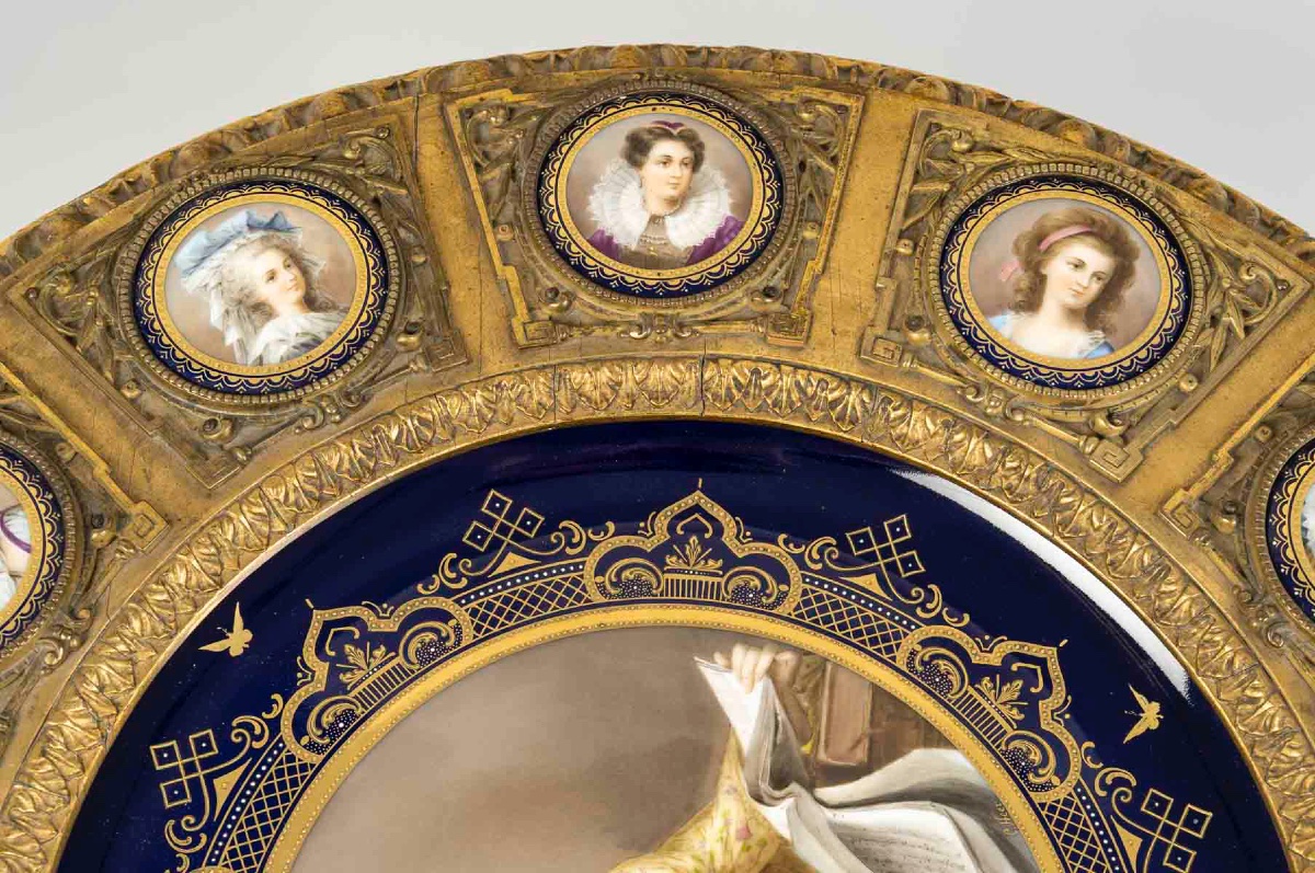 Gueridon en plaque de porcelaine, marque et signé C.heer.-photo-6