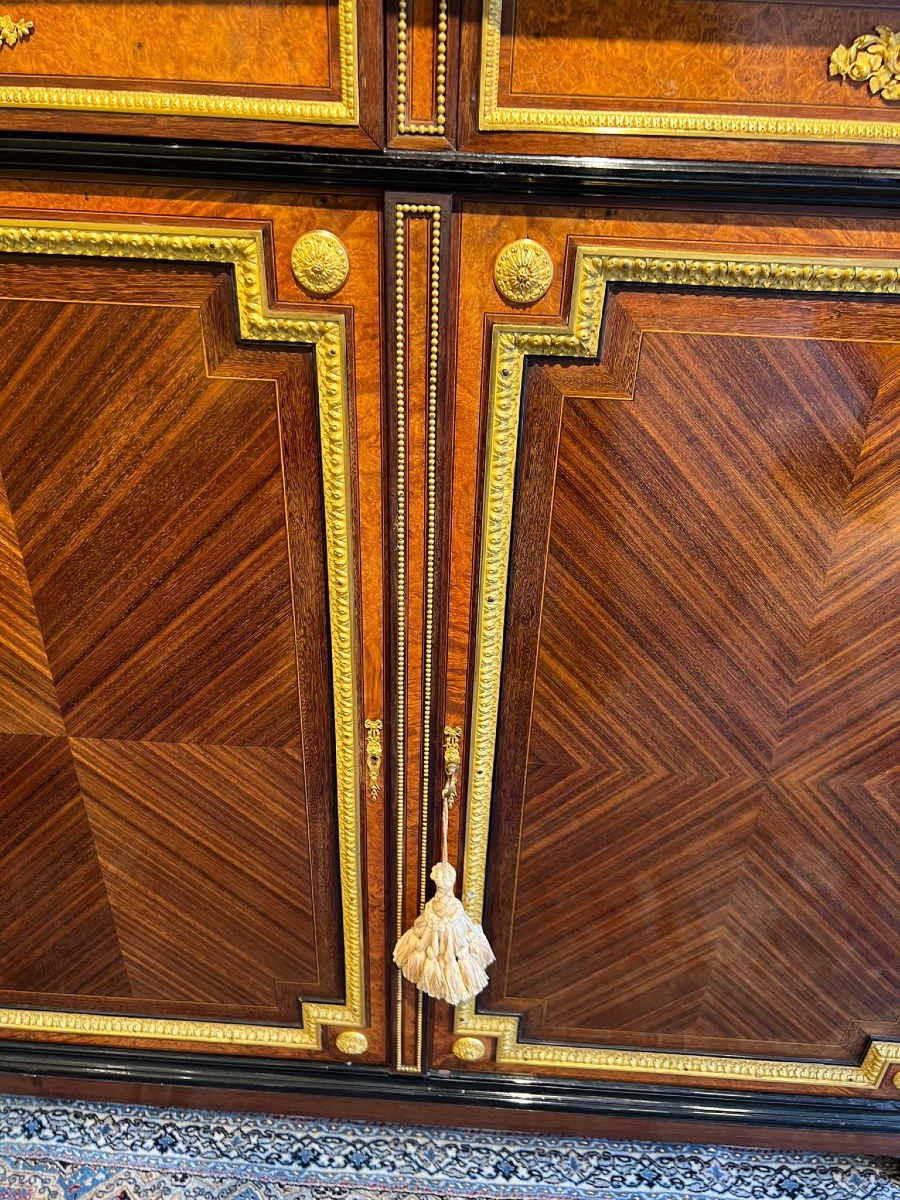 Grand buffet en acajou d’après Grohe, époque début 19e siècle-photo-3