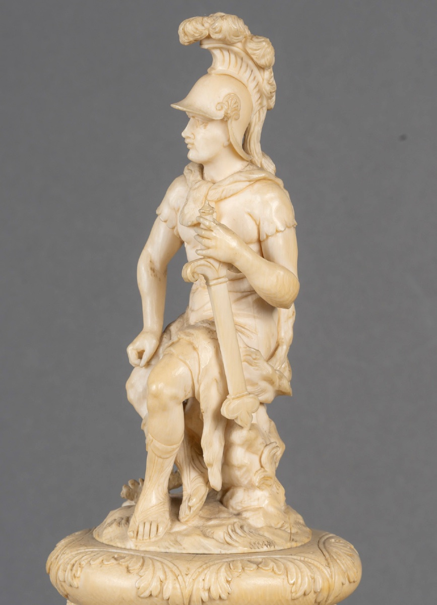 Rare tankard allemand en ivoire sculpté, scène de bataille, 19ᵉ siècle-photo-1