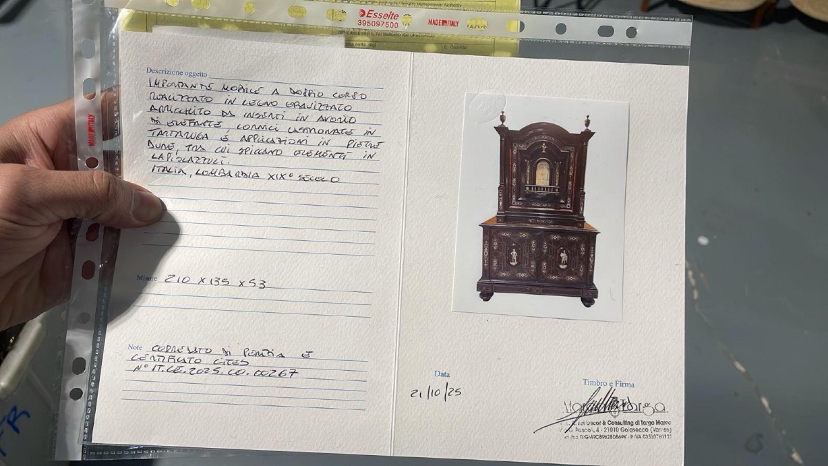 Large Ebony Cabinet, Ivory And Tortoiseshell Marquetry, Cites Certificate.-photo-3