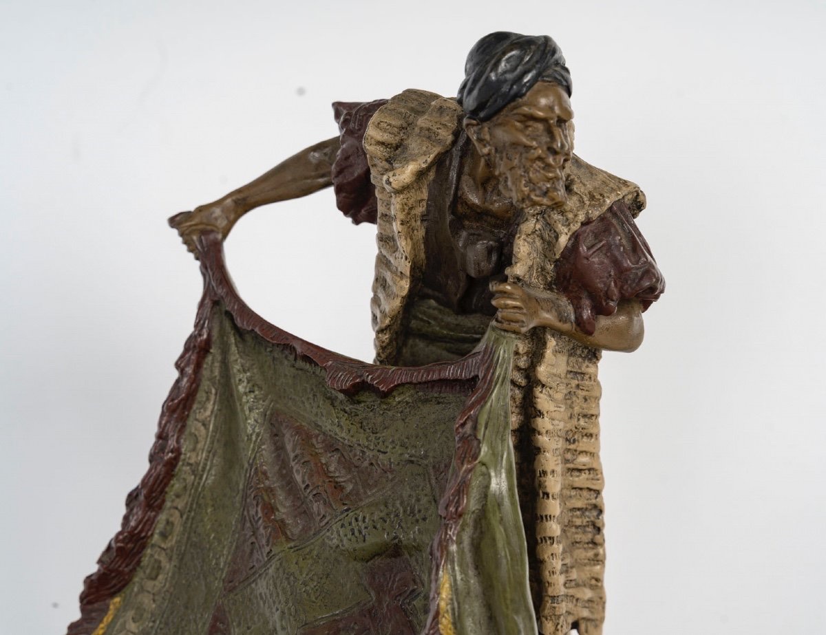 The Carpet Merchant – Polychrome Bronze From Vienna, Signed F. Bergman, 19th Century-photo-3