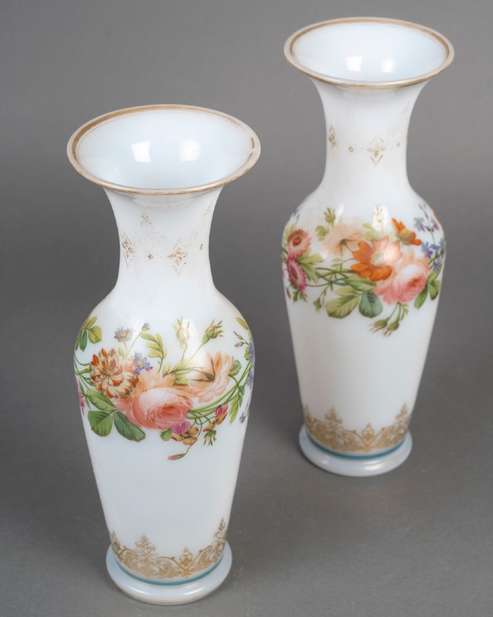 Pair Of Glazed Opaline Vases With Floral Decoration - Baccarat, 19th Century-photo-3