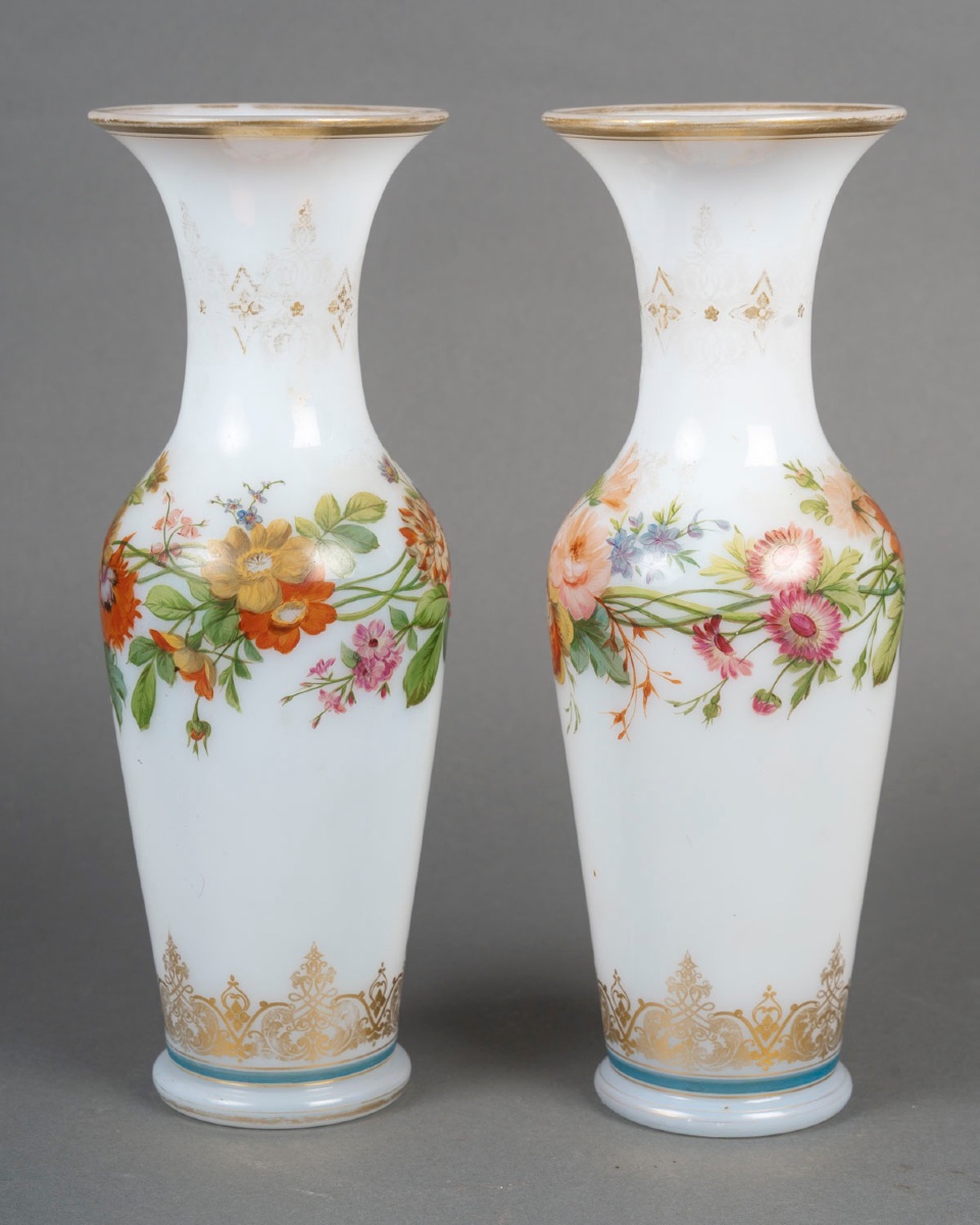 Pair Of Glazed Opaline Vases With Floral Decoration - Baccarat, 19th Century-photo-3