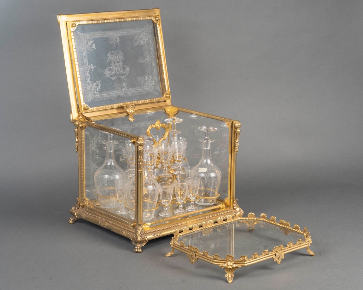 Rare Japanese-style Gilt Bronze Liquor Cabinet — Saint-louis Crystal-photo-2