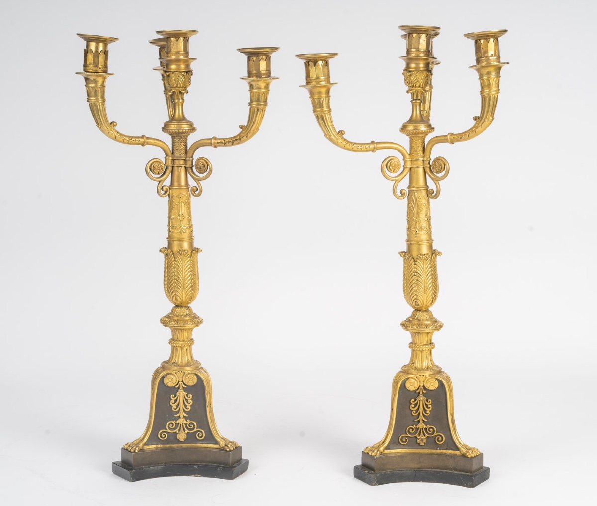 Paire de candélabres à trois lumières en bronze doré – Époque Empire-photo-2