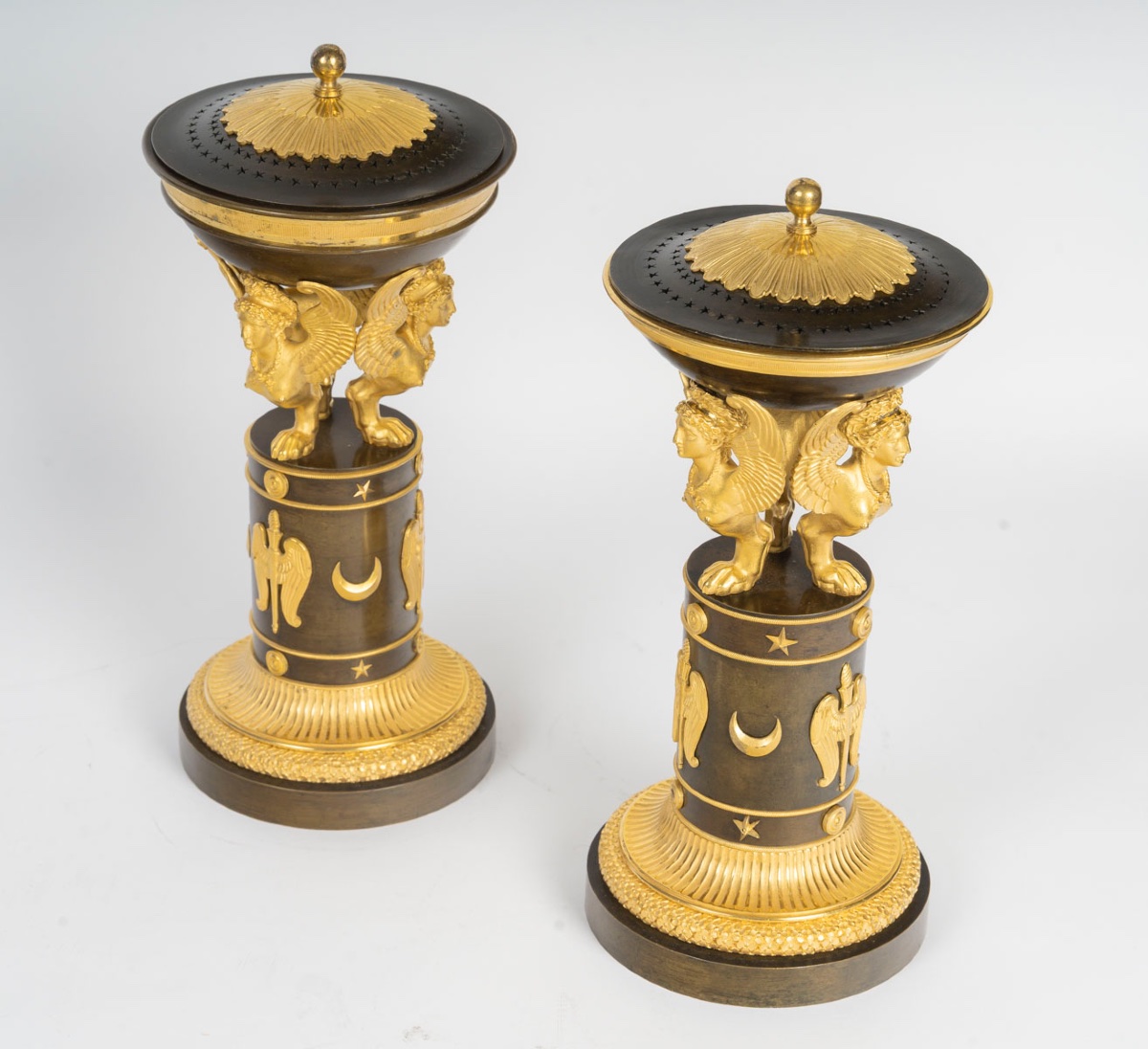 Pair Of Empire Gilt Bronze Cassolettes With Winged Sphinxes, France, Empire Period-photo-2