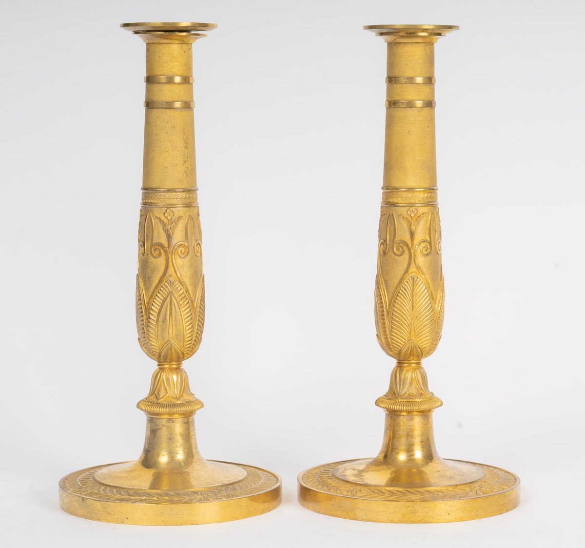 Paire de bougeoirs en bronze doré au mercure, époque Empire-photo-2