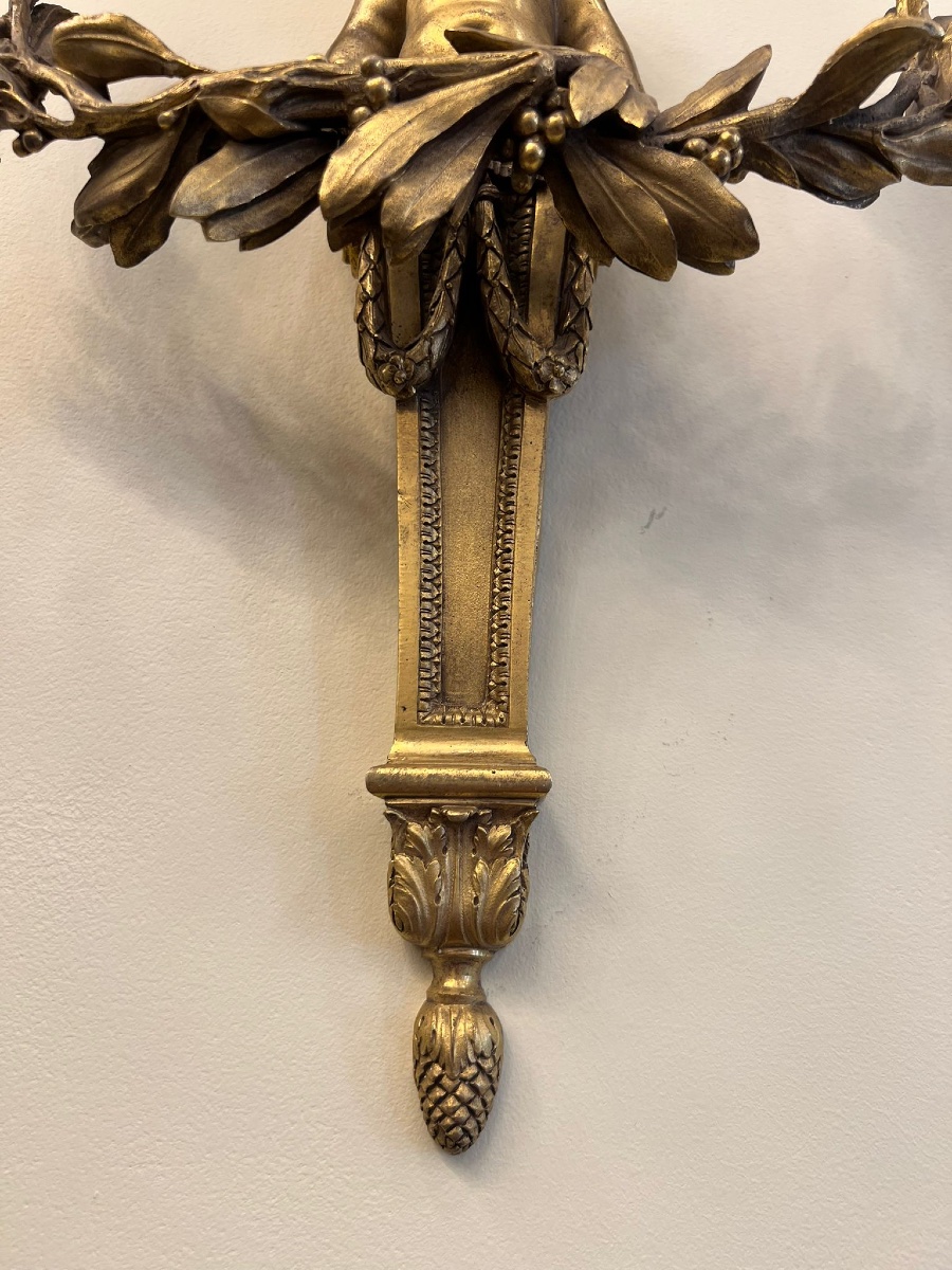 Paire d’appliques en bronze ciselé et doré – Style Louis XVI-photo-4