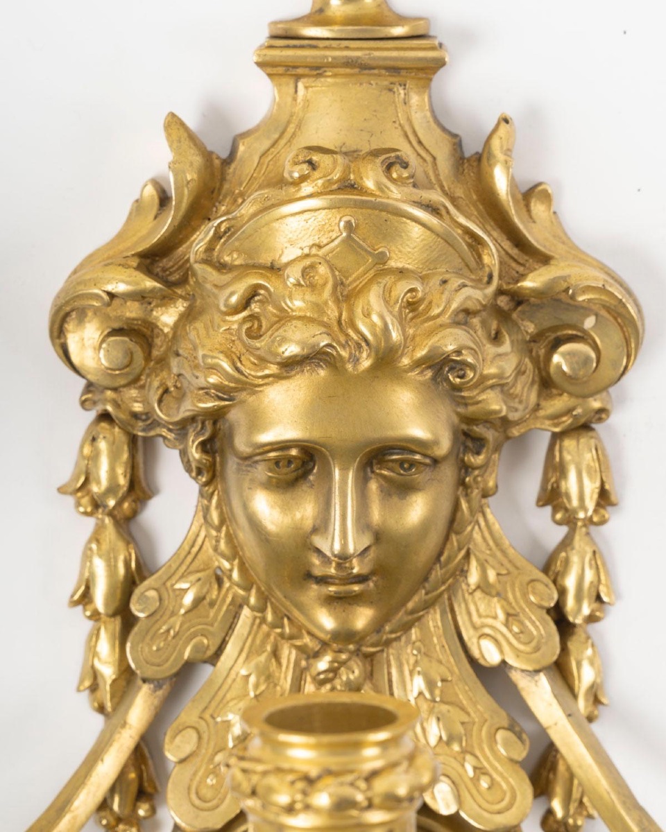 Pair Of Five-light Gilt Bronze Wall Sconces, 19th Century-photo-3