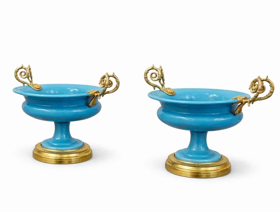 Paire de coupe en opaline, d’époque charles X 