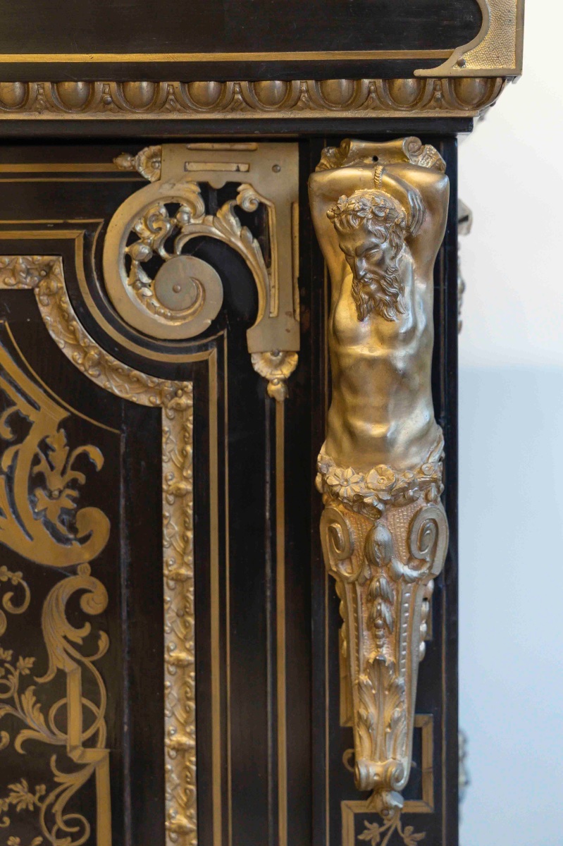 Meuble en ébène à décor de marqueterie Boulle du 19ᵉ siècle-photo-1