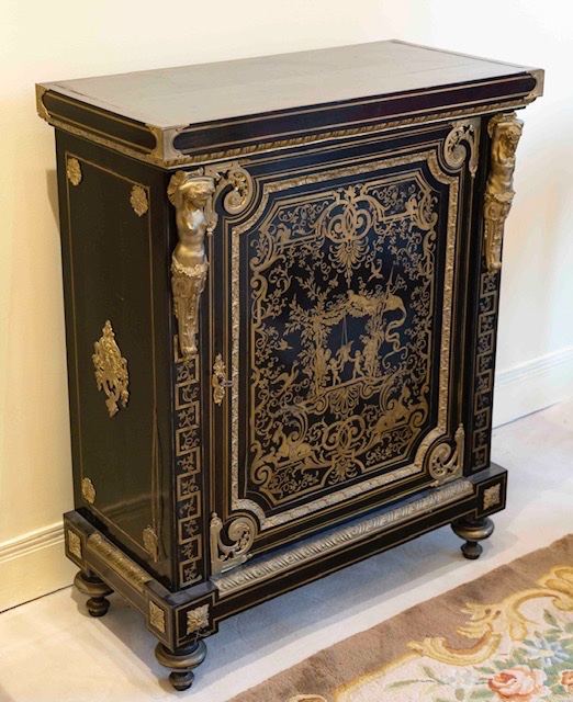 Meuble en ébène à décor de marqueterie Boulle du 19ᵉ siècle-photo-4