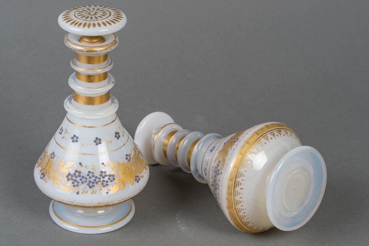 Pair Of Gold-enameled White Opaline Bottles - Style Charles X, 19th Century-photo-4