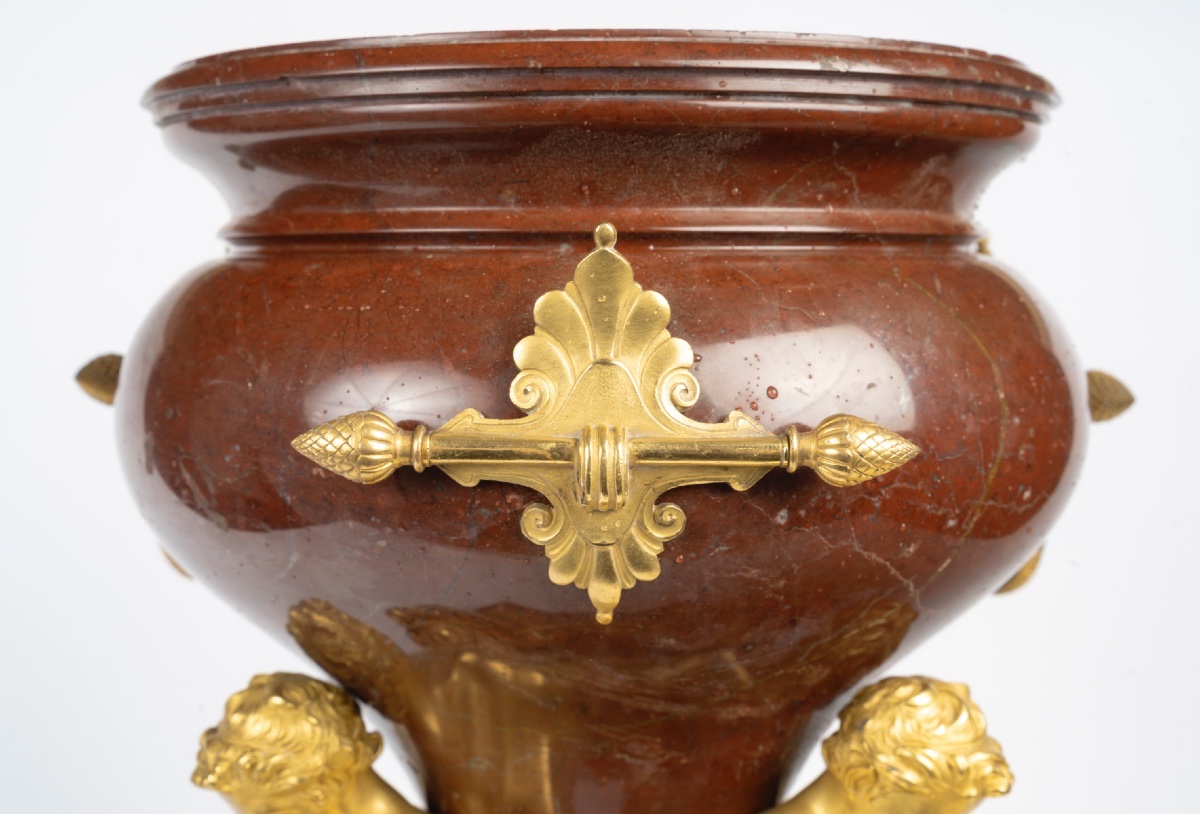 Coupe d’ornement en bronze doré et marbre rouge – Époque Napoléon III, 19ᵉ siècle-photo-1