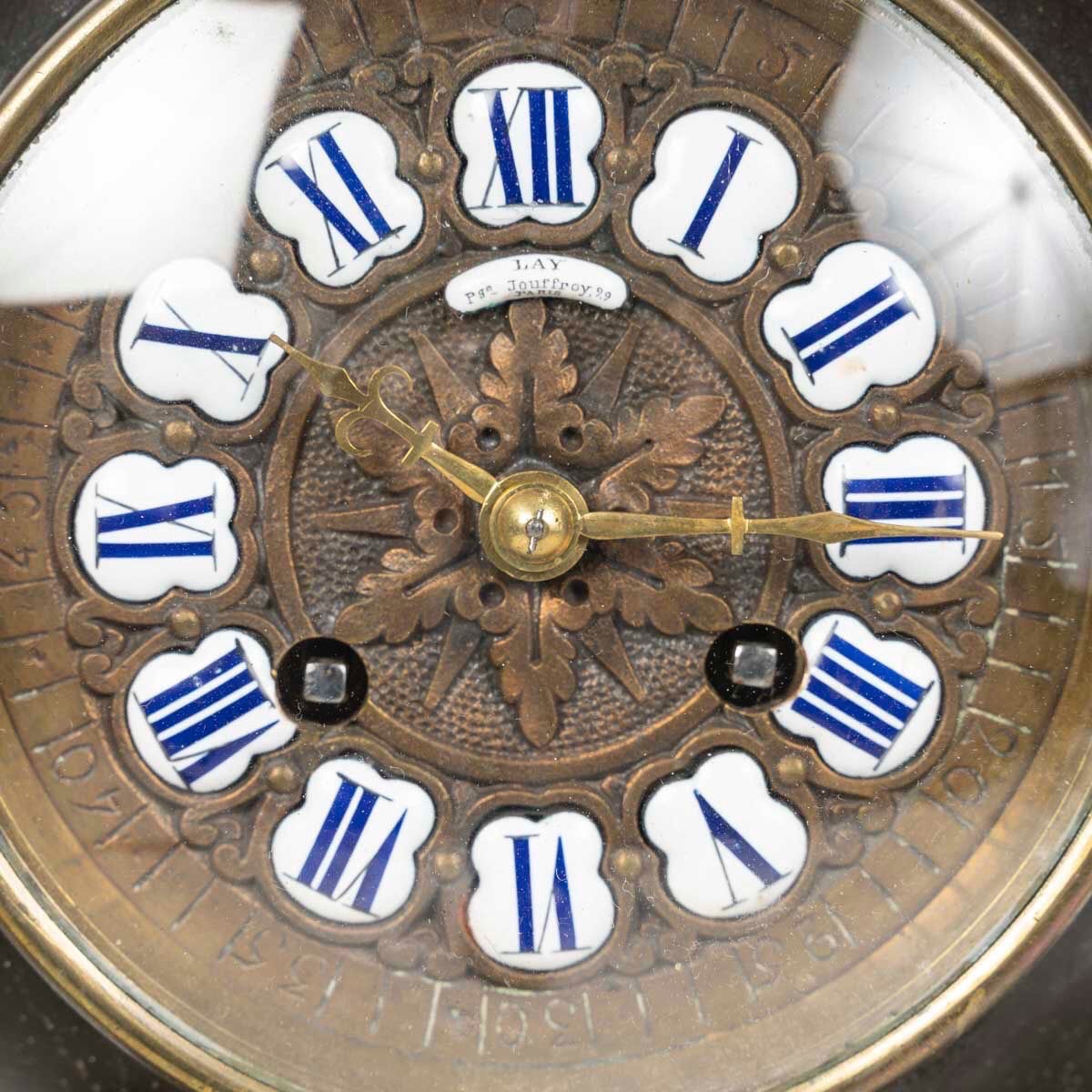 Garniture de cheminée d’après Carrier-Belleuse – Fin du 19e siècle-photo-1