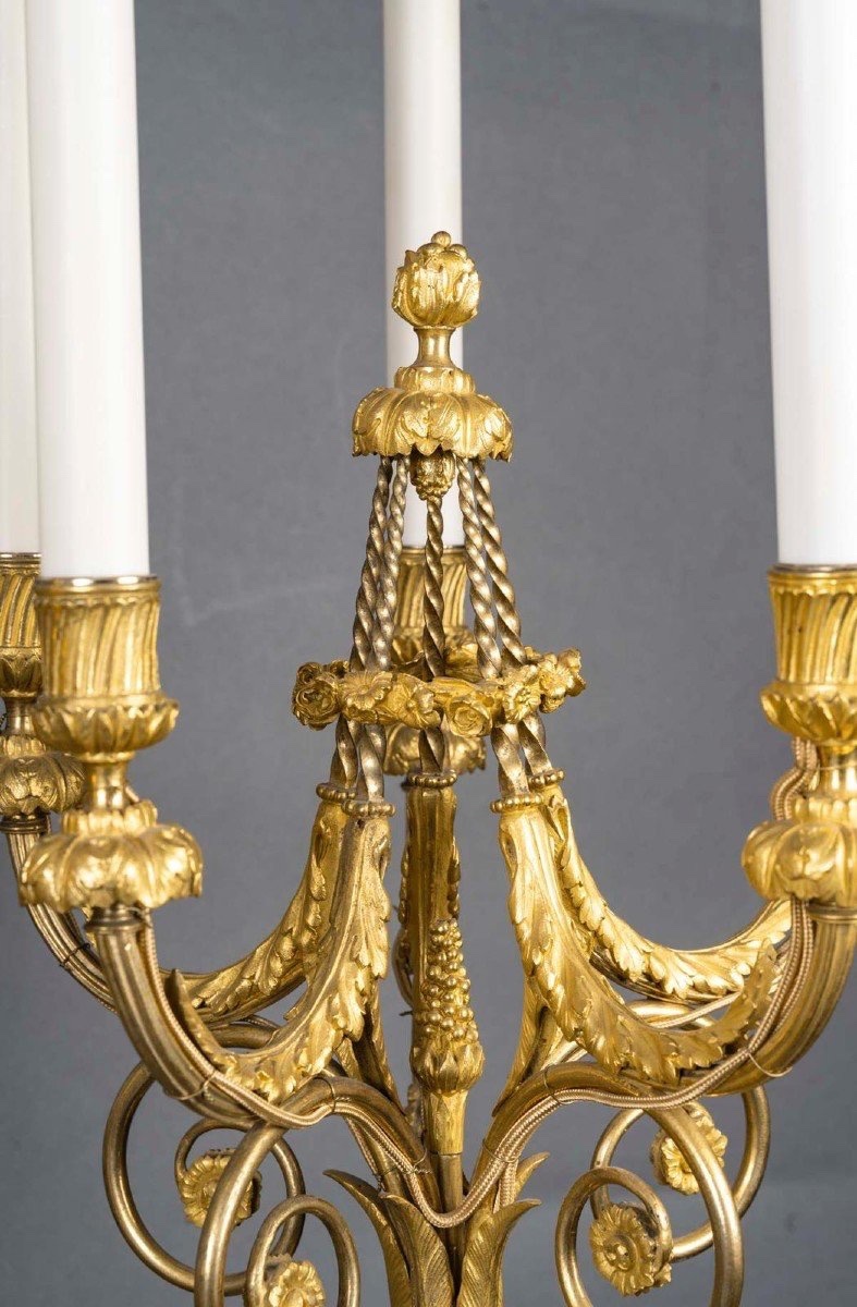 PAIRE DE CANDÉLABRES EN BRONZE - STYLE LOUIS XVI-photo-1