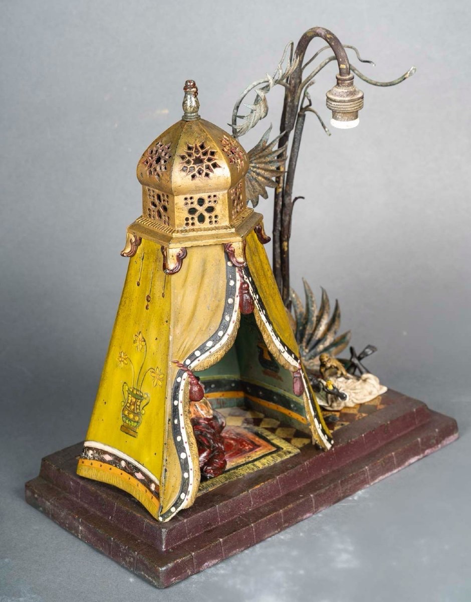 LAMPE « TENTE » EN BRONZE DE VIENNE - SIGNÉE FRANZ BERGMAN -photo-3