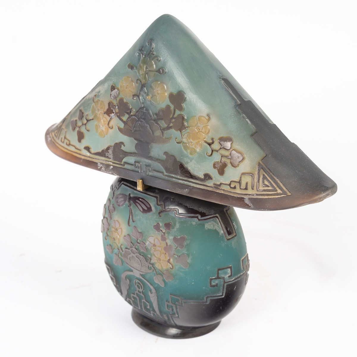 ÉMILE GALLÉ (1846–1904) – lampe « Pagode aux Papillons »