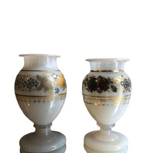 Paire De Vase En Opaline,  Charles X.