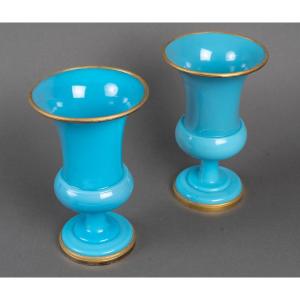 Rare Paire de vases en opaline, Charles X. 