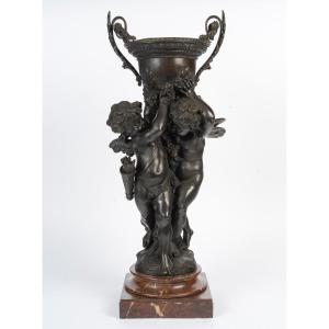 Large Decorative Bronze Vase With Cupids—louis XVI Style, Late 19th Century