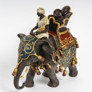 Patinated Bronze Elephant - Signed By Franz Bergman
