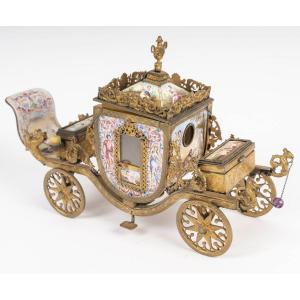 Miniature Ceremonial Carriage In Gilded Bronze And Polychrome Enamel – 19th Century