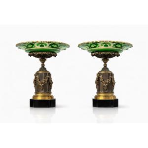 PAIRE DE COUPES EN OPALINE ET BRONZE - 19ᵉ SIÈCLE