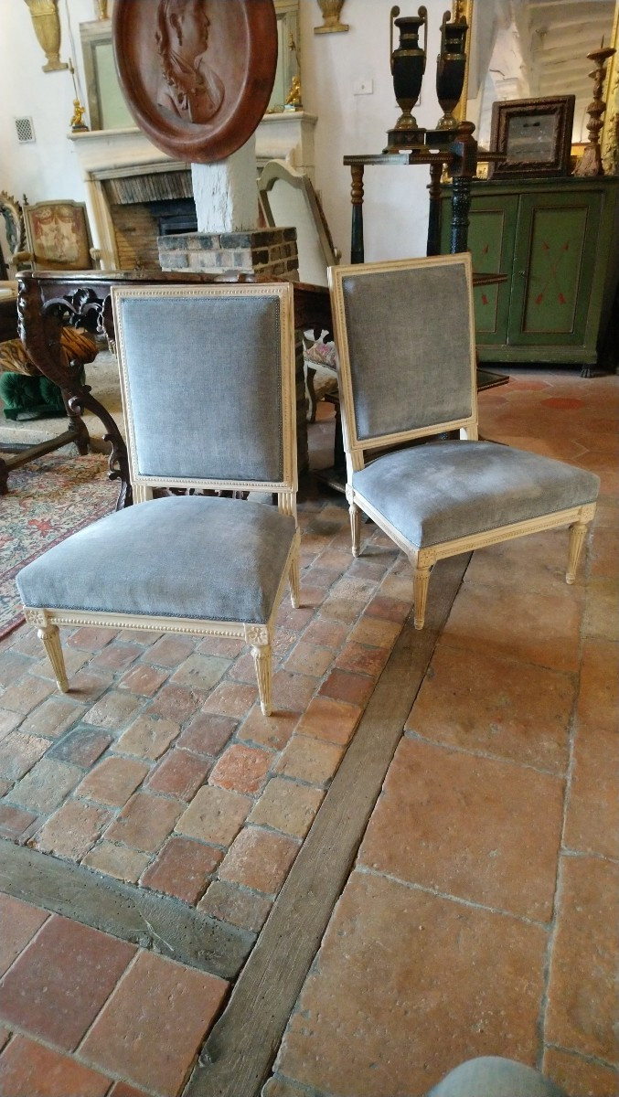 Paire de chauffeuses peintes style LXVI 20e -photo-2