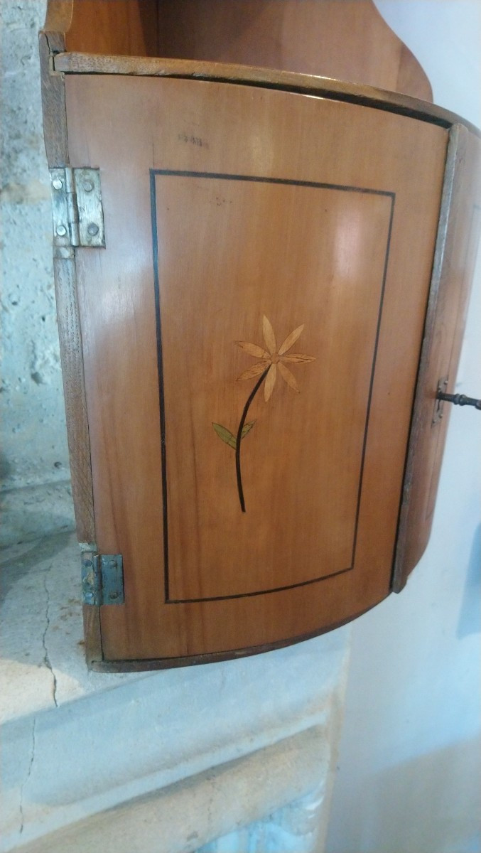 Encoignure d applique en bois fruitier fin 18e -photo-2