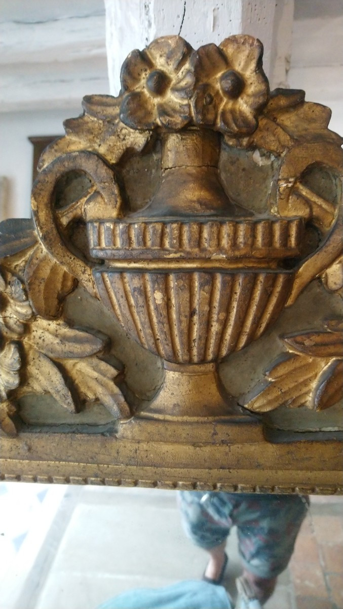 Miroir LXVI directoire fin 18e en bois doré -photo-1