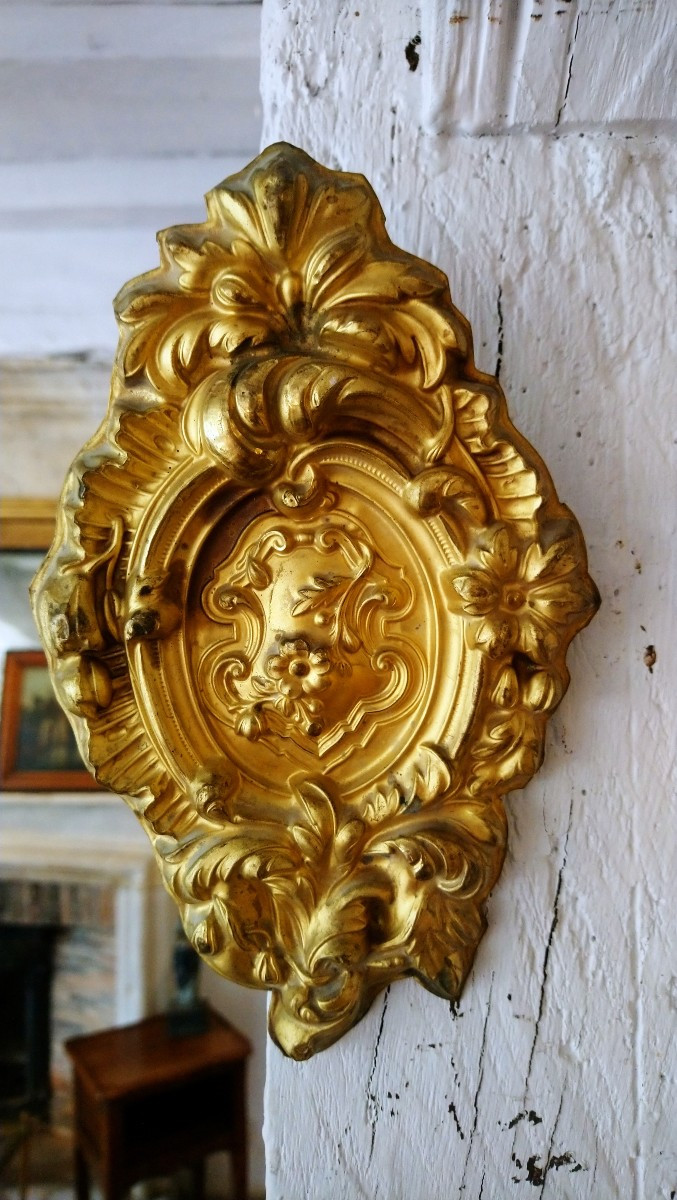 Golden Sheet Metal Eyelet Cover, Niii Period, 19th Century 