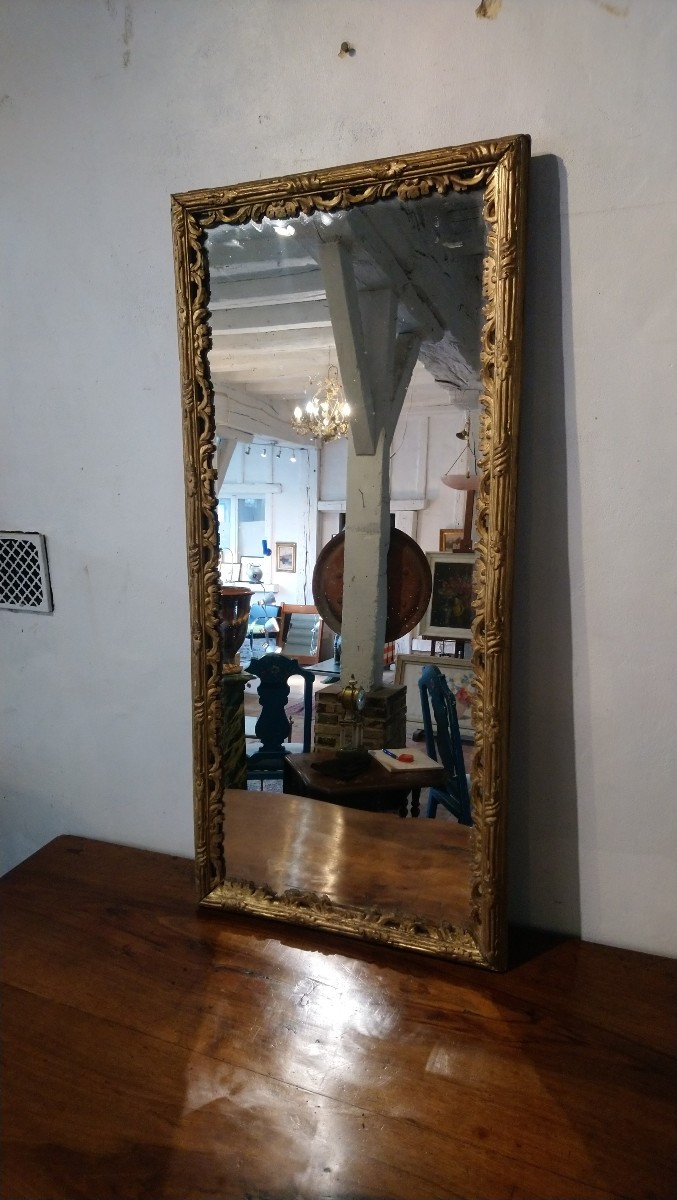 18th Century Gilded Wooden Mirror -photo-1