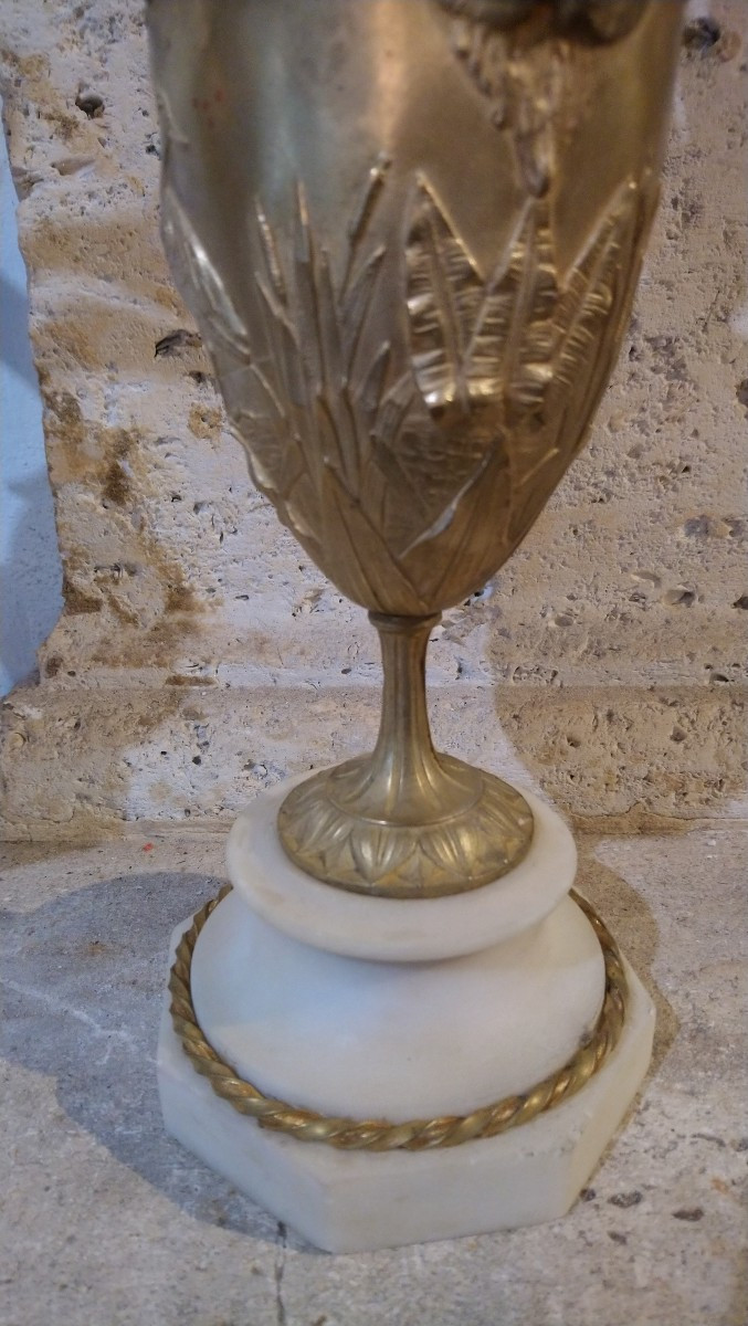 Pair Of Late 19th Century Bronze Candelabra -photo-3