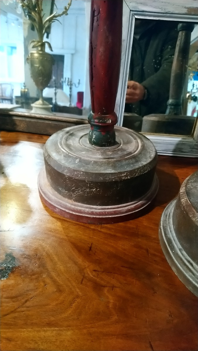 Paire de cierges en bois peint fin 18e début 19e -photo-6