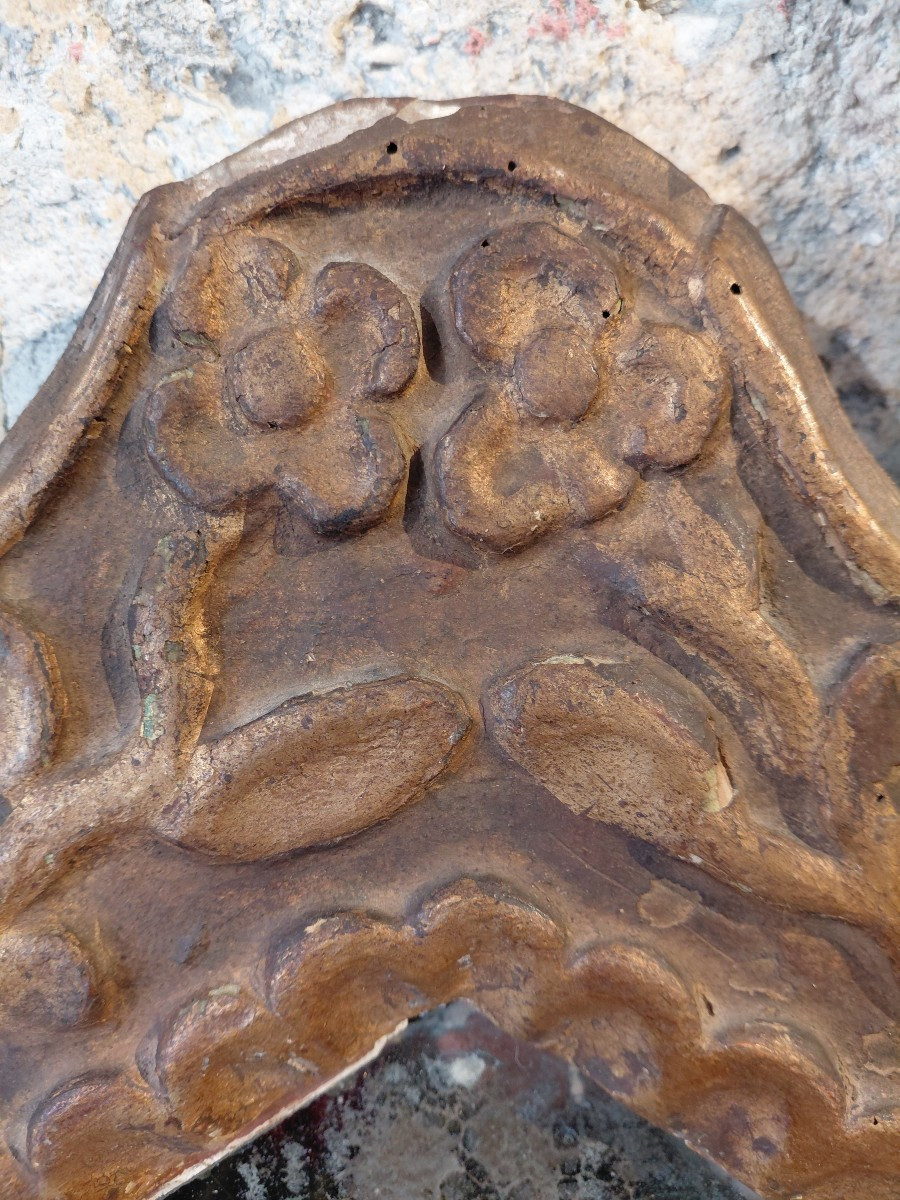 Petit miroir en bois doré debut 18e-photo-3