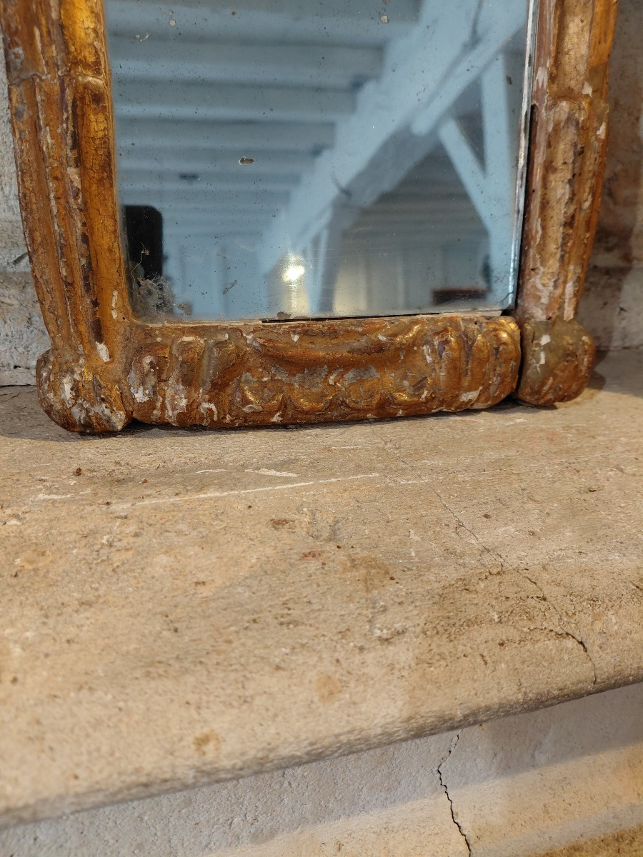 Petit miroir en bois doré debut 18e-photo-2