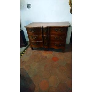18th Century Walnut Chest Of Drawers With Double Crossbow From The Rhône Valley 