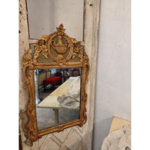 Miroir en bois doré et peint d epoque LXVI