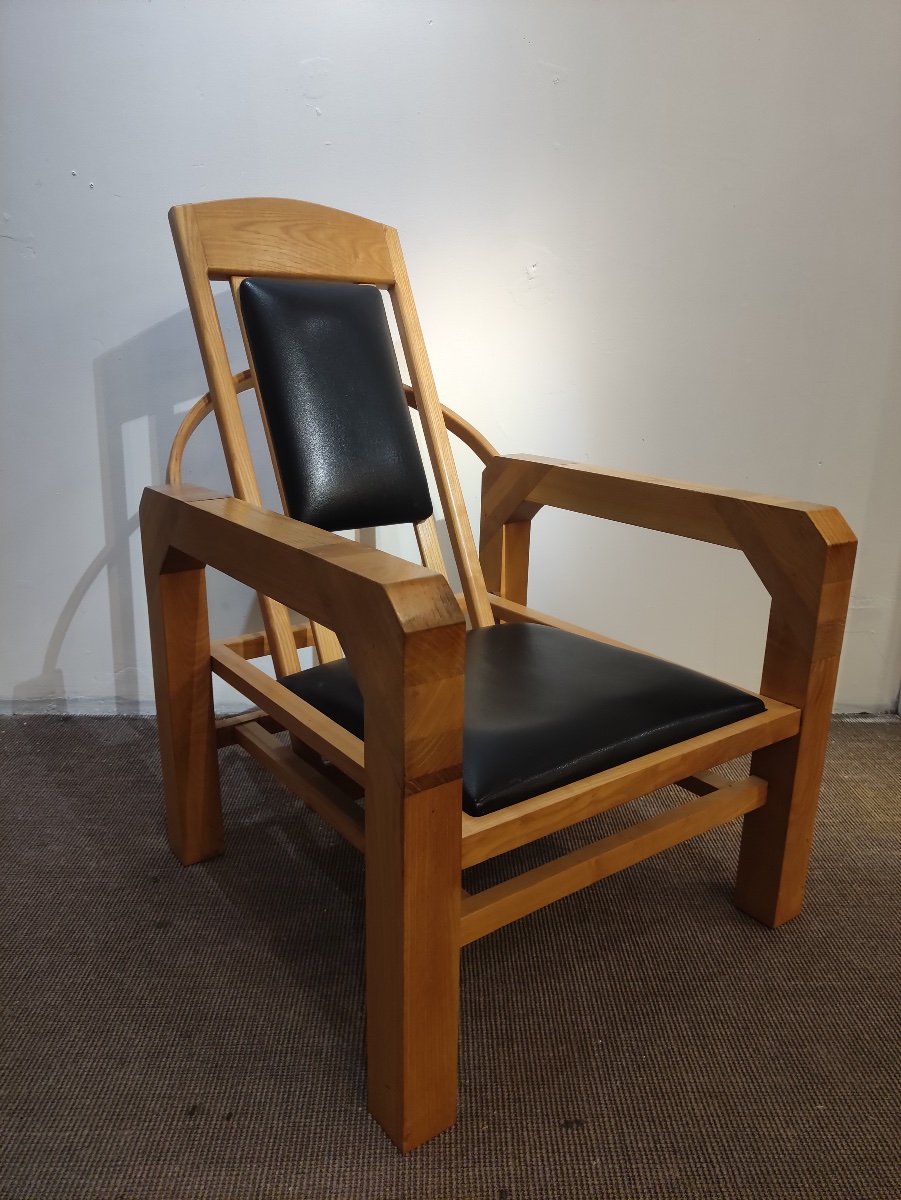 Pair Of Armchairs, Made Of Oak And Leather.-photo-4