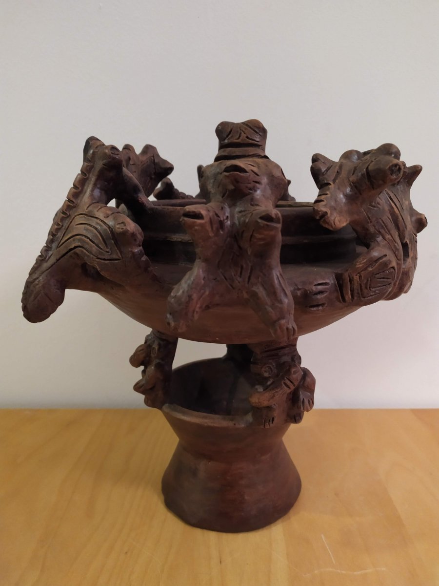 Vase Or Cup With Caryatids. Culture Santarem, Lower Amazon.-photo-3
