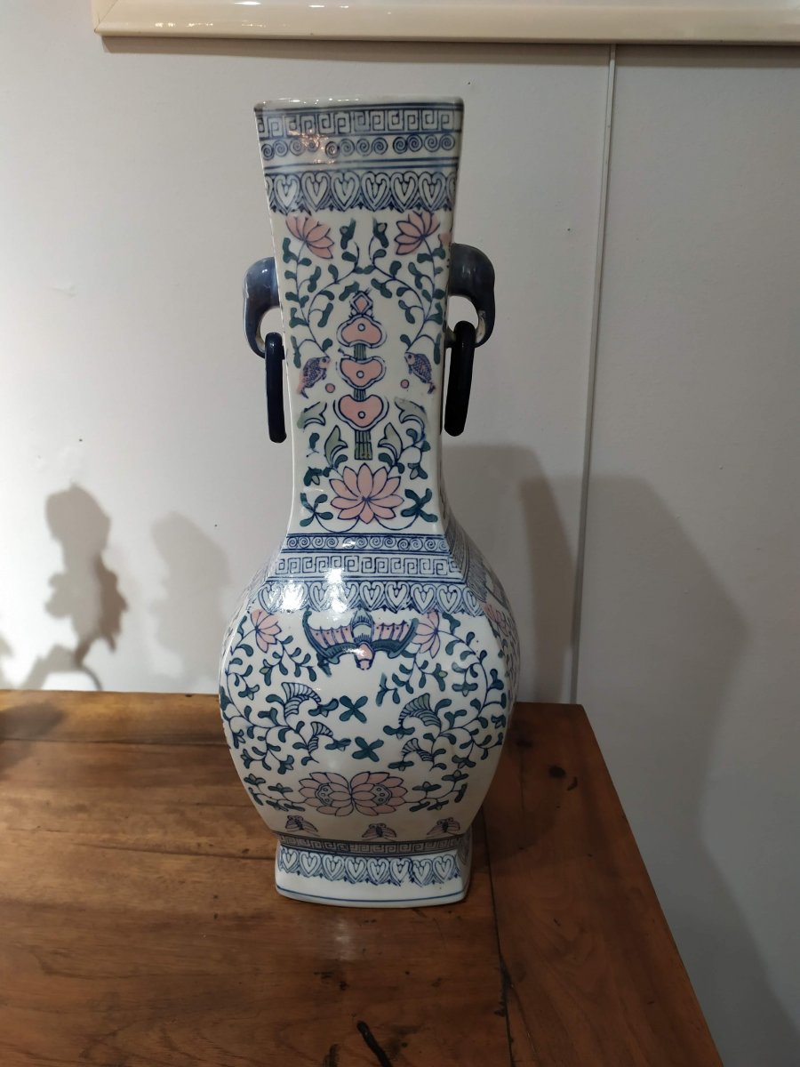 Chinese Vase -photo-2