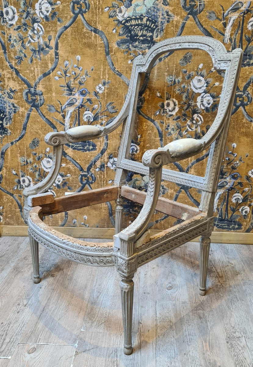 Louis XVI Period Armchair -photo-8
