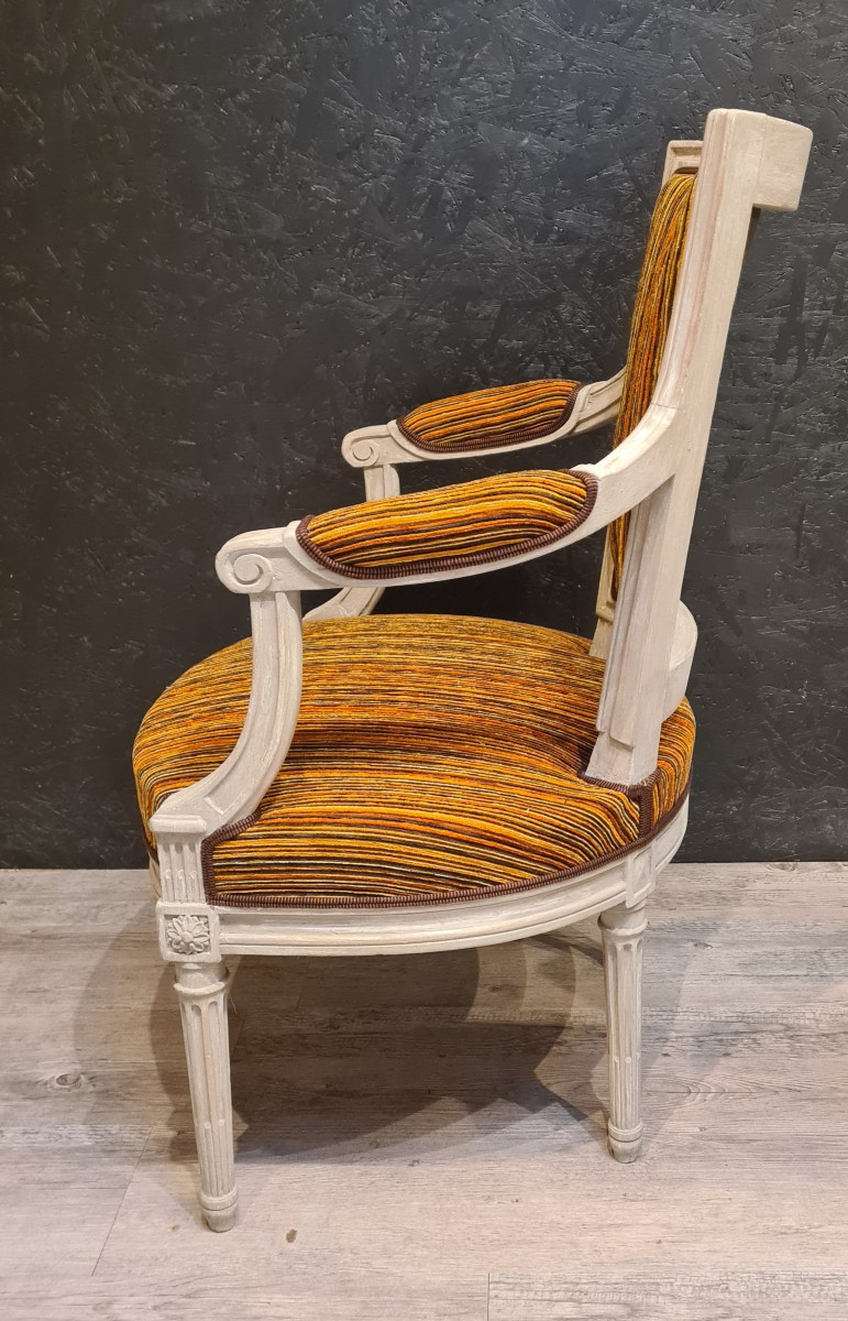 Louis XVI Cabriolet Armchair -photo-3