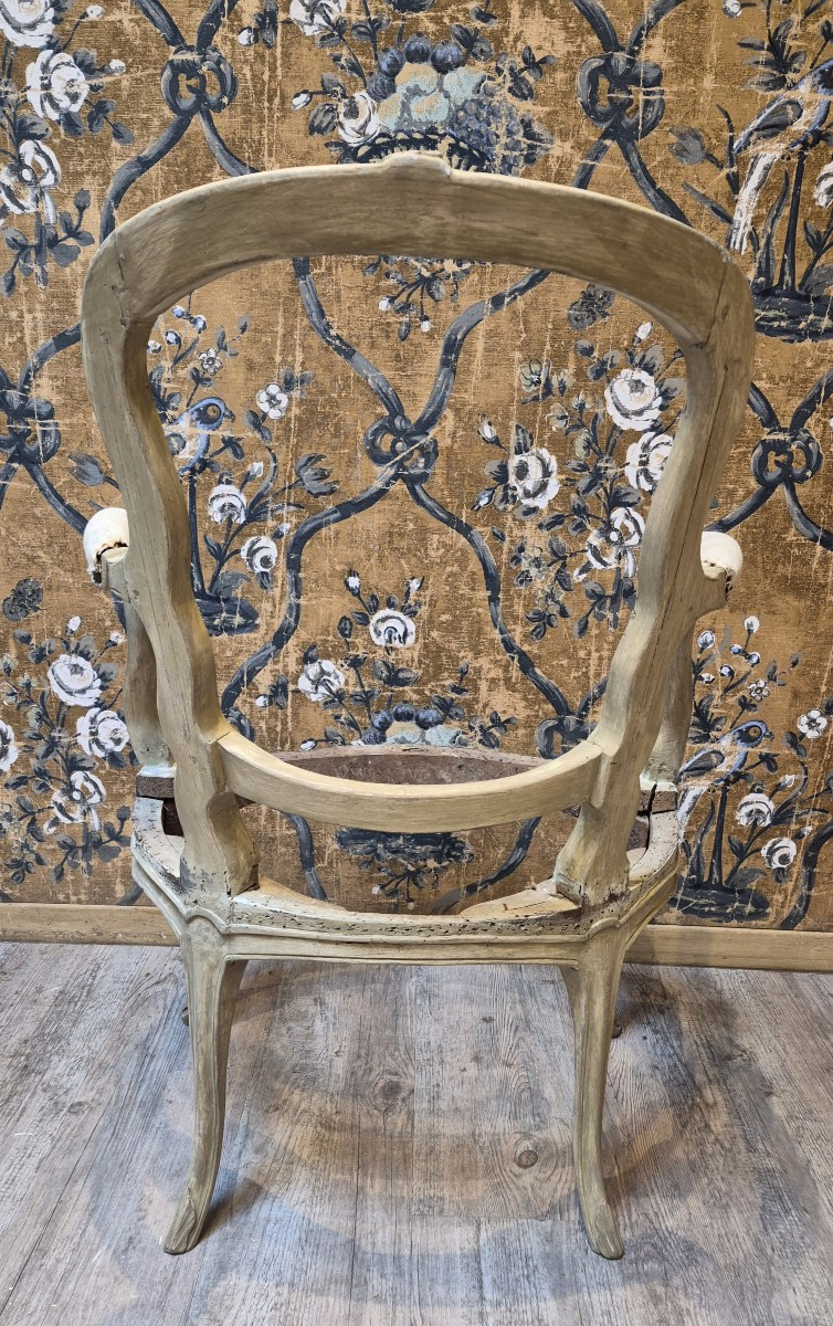 Louis XV Period Cabriolet Stamped By Pluvinet -photo-4